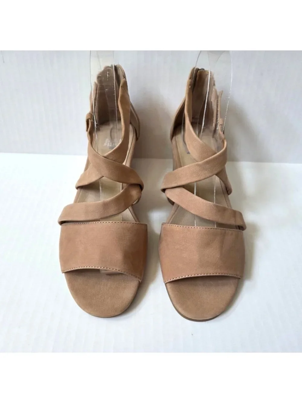 Eileen Fisher mark toe